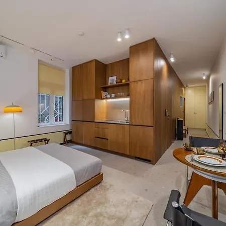 Chic New Ivolola Yu Modern Design Gem * Belgrade