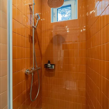 Chic New Ivolola Yu Modern Design Gem Apartment *